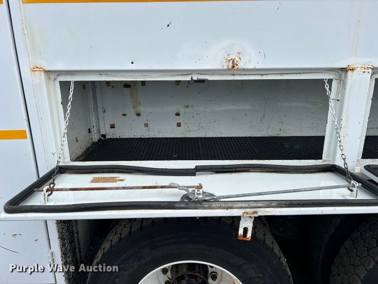 image for item EG1517 2012 Freightliner Business Class M2 Crew Cab utility / service truck