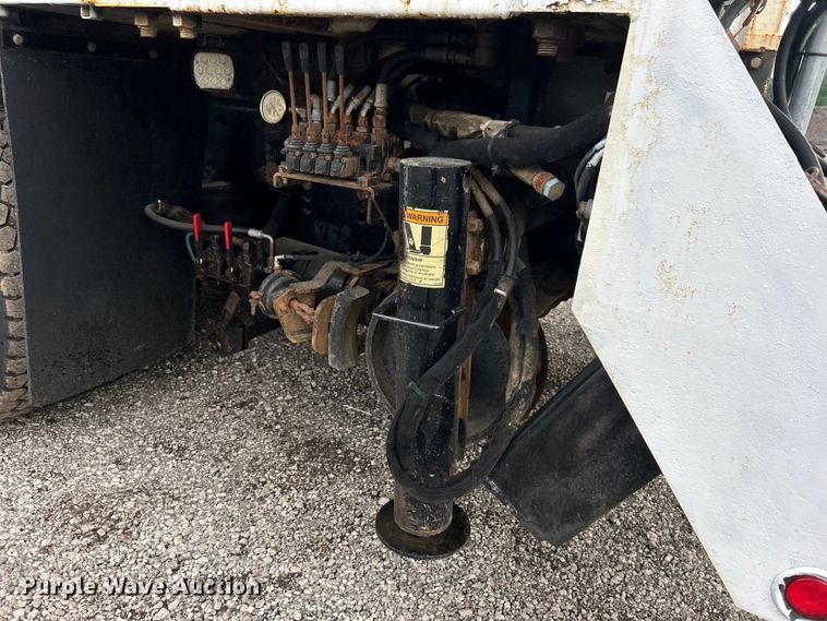 image for item EG1517 2012 Freightliner Business Class M2 Crew Cab utility / service truck