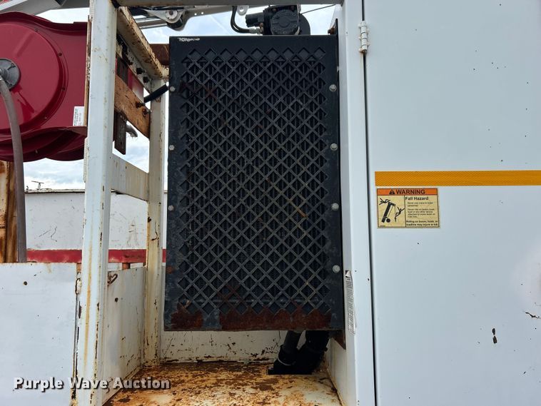 image for item EG1517 2012 Freightliner Business Class M2 Crew Cab utility / service truck