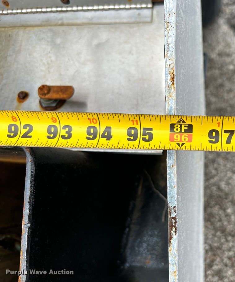 image for item EG1517 2012 Freightliner Business Class M2 Crew Cab utility / service truck