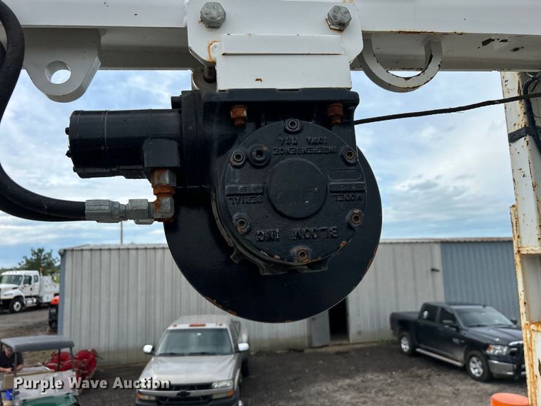 image for item EG1517 2012 Freightliner Business Class M2 Crew Cab utility / service truck