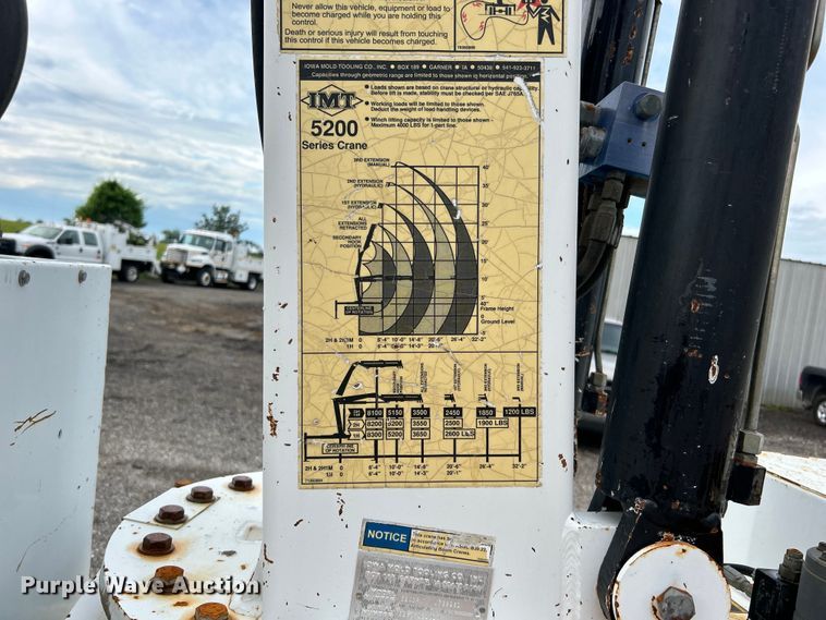 image for item EG1517 2012 Freightliner Business Class M2 Crew Cab utility / service truck