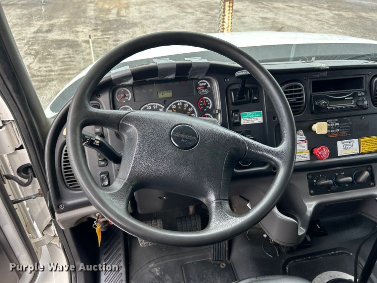 image for item EG1517 2012 Freightliner Business Class M2 Crew Cab utility / service truck