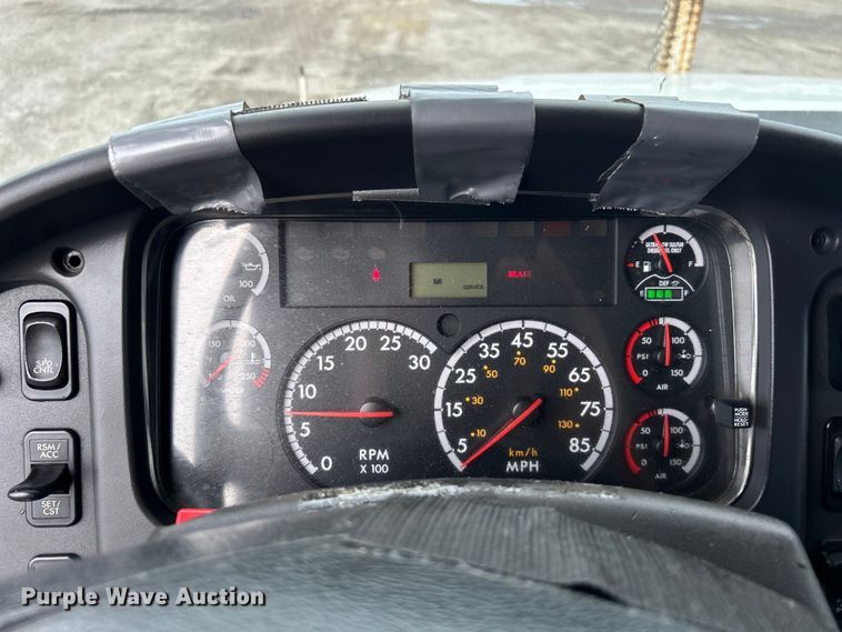 image for item EG1517 2012 Freightliner Business Class M2 Crew Cab utility / service truck