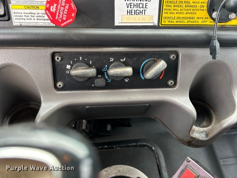 image for item EG1517 2012 Freightliner Business Class M2 Crew Cab utility / service truck