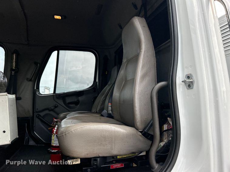 image for item EG1517 2012 Freightliner Business Class M2 Crew Cab utility / service truck