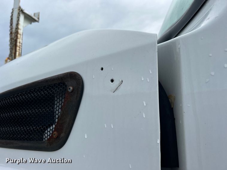 image for item EG1517 2012 Freightliner Business Class M2 Crew Cab utility / service truck