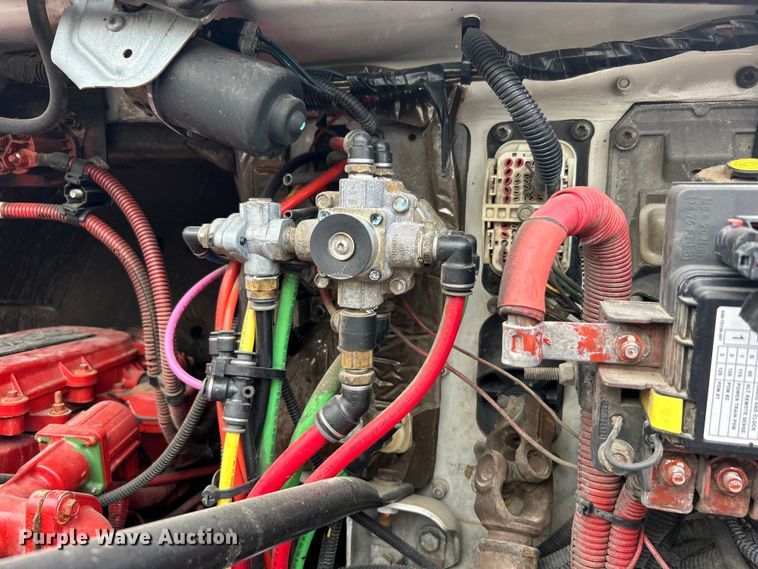 image for item EG1517 2012 Freightliner Business Class M2 Crew Cab utility / service truck