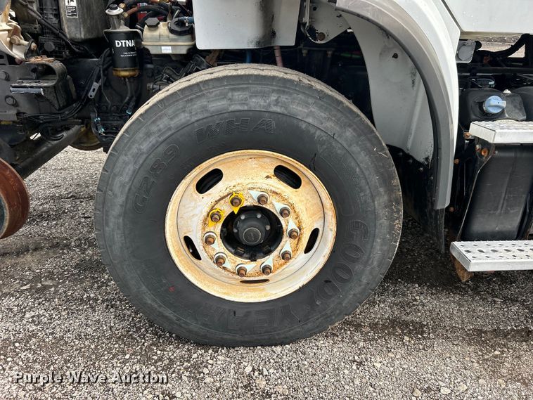 image for item EG1517 2012 Freightliner Business Class M2 Crew Cab utility / service truck