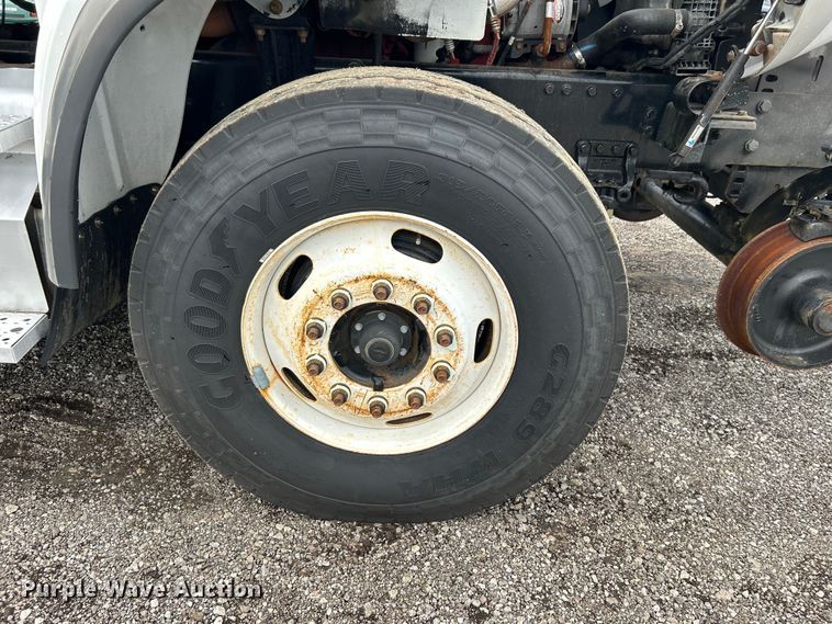 image for item EG1517 2012 Freightliner Business Class M2 Crew Cab utility / service truck