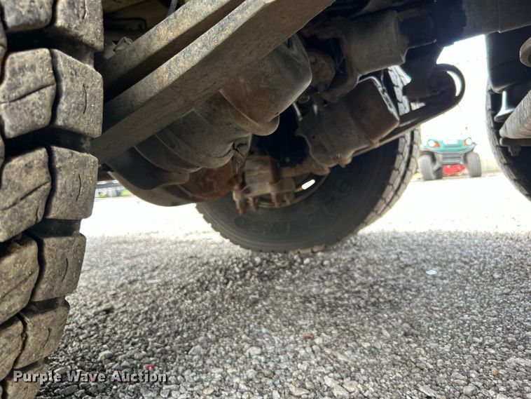 image for item EG1517 2012 Freightliner Business Class M2 Crew Cab utility / service truck