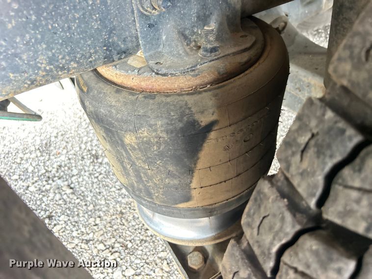 image for item EG1517 2012 Freightliner Business Class M2 Crew Cab utility / service truck