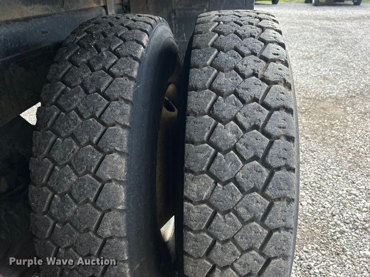 image for item EG1517 2012 Freightliner Business Class M2 Crew Cab utility / service truck