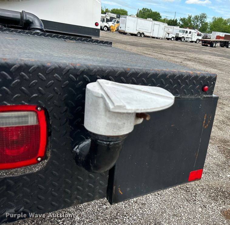 image for item EG1520 2015 Freightliner  108SD water truck