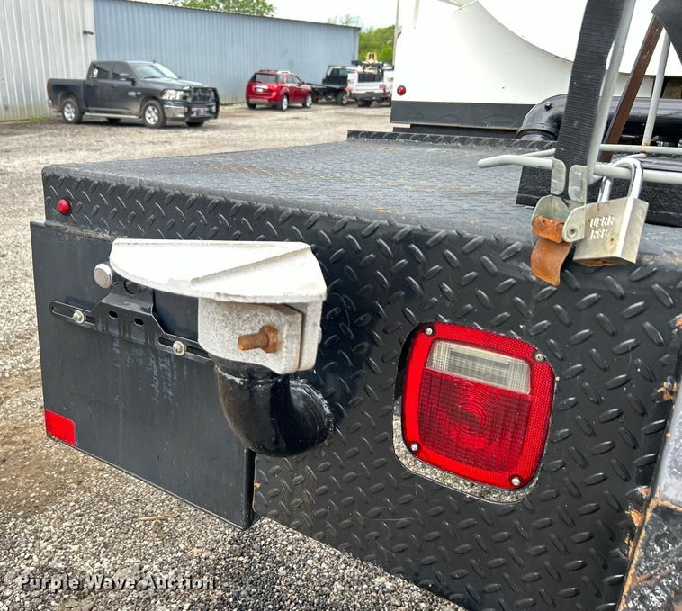 image for item EG1520 2015 Freightliner  108SD water truck