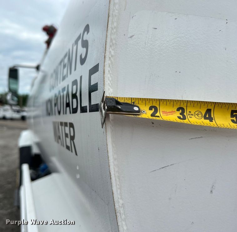 image for item EG1520 2015 Freightliner  108SD water truck