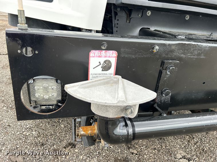 image for item EG1520 2015 Freightliner  108SD water truck