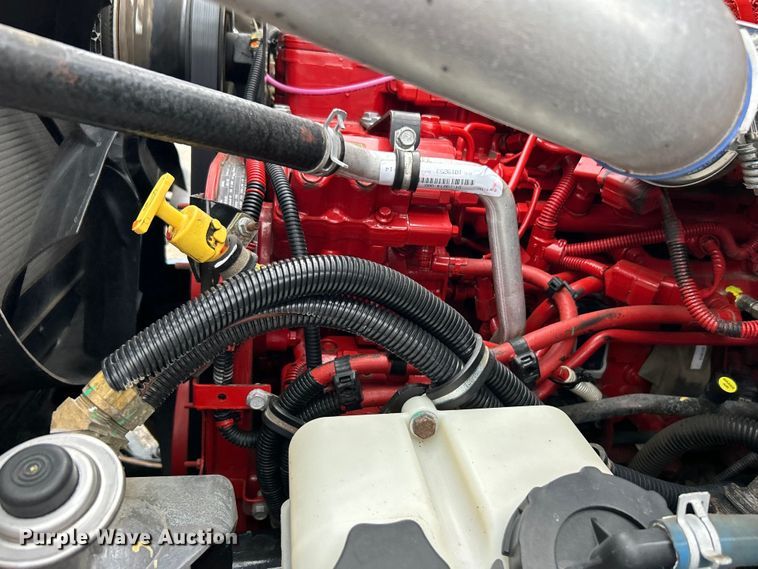 image for item EG1520 2015 Freightliner  108SD water truck