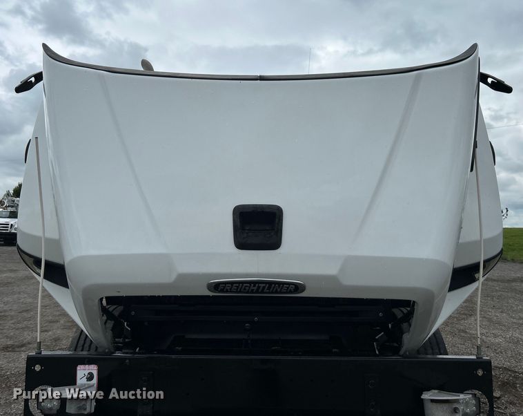 image for item EG1520 2015 Freightliner  108SD water truck