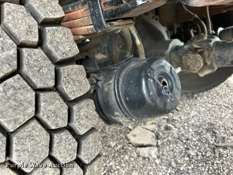 image for item EG1520 2015 Freightliner  108SD water truck