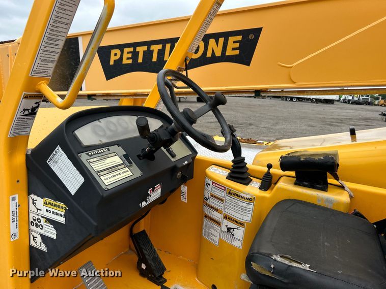 image for item EG1537 2010 Pettibone 944 telehandler