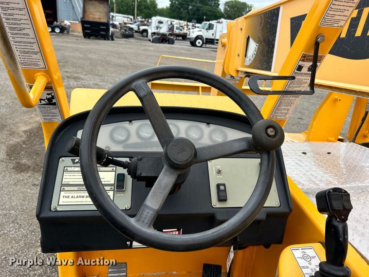 image for item EG1537 2010 Pettibone 944 telehandler