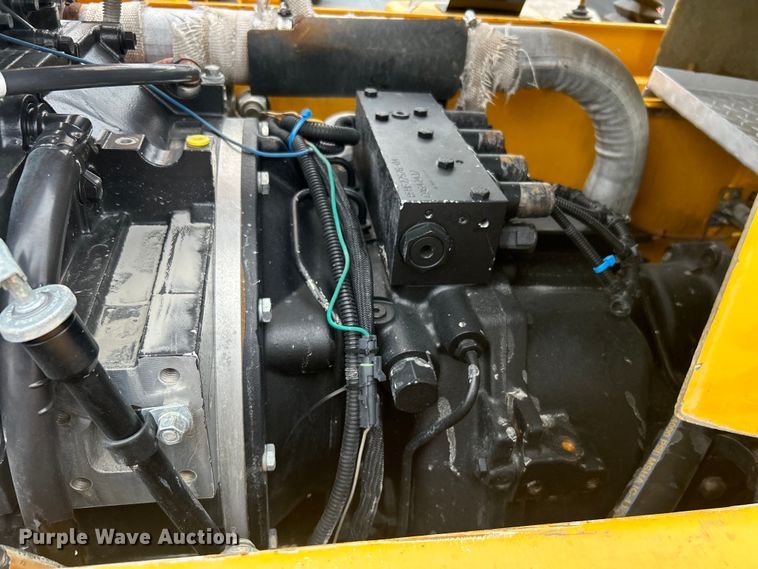 image for item EG1537 2010 Pettibone 944 telehandler