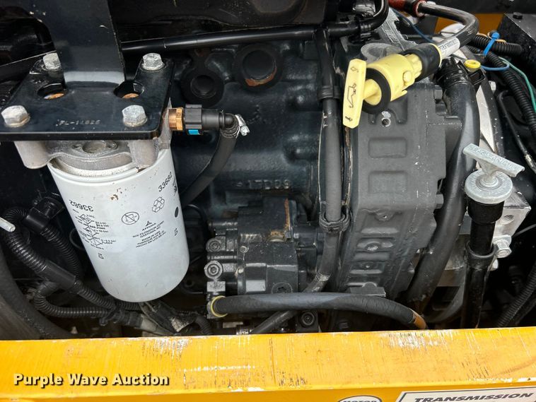 image for item EG1537 2010 Pettibone 944 telehandler