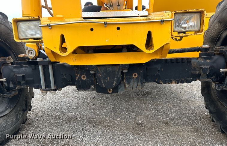 image for item EG1537 2010 Pettibone 944 telehandler