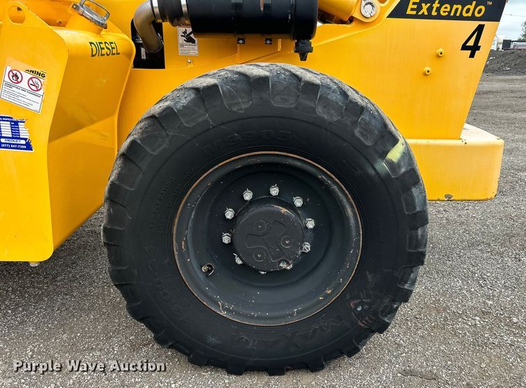 image for item EG1537 2010 Pettibone 944 telehandler