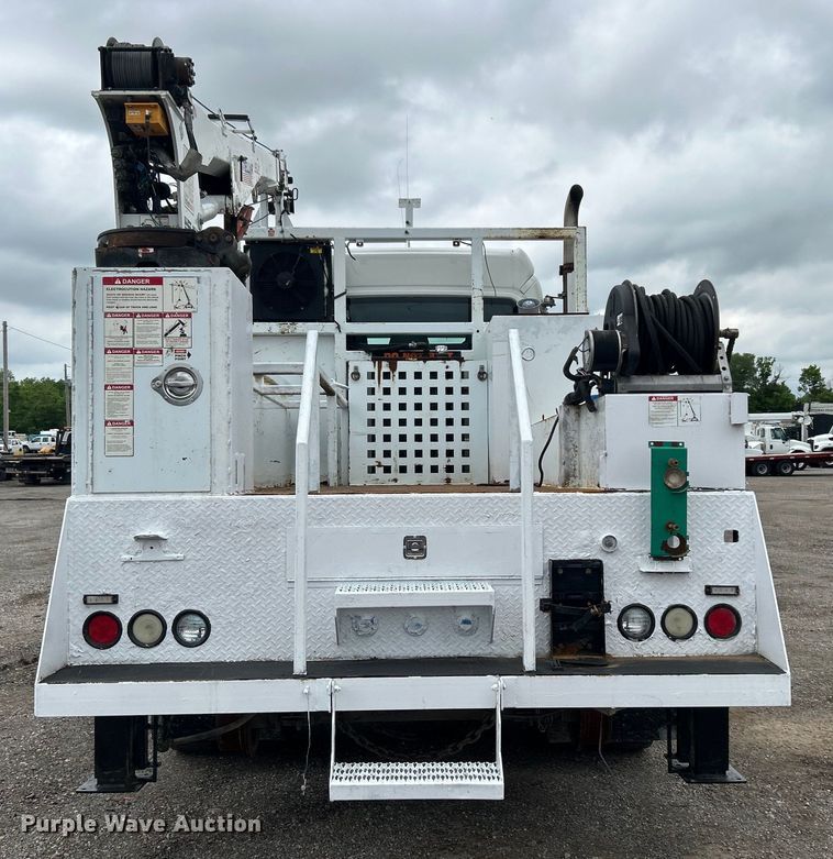 image for item EG1538 2012 Freightliner  Business Class M2 Crew Cab utility / service truck