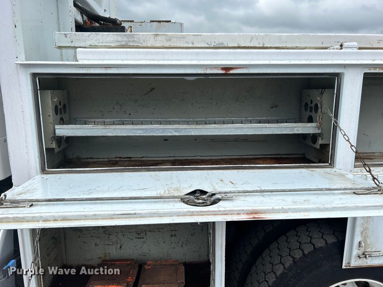 image for item EG1538 2012 Freightliner  Business Class M2 Crew Cab utility / service truck