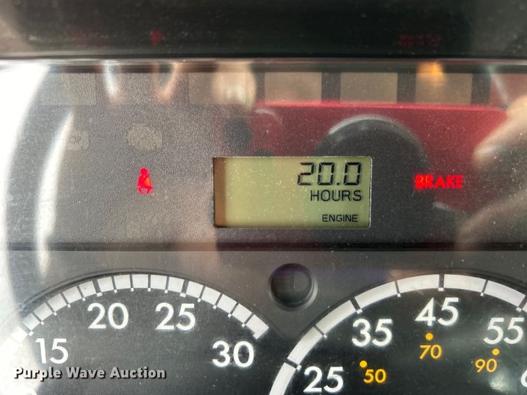 image for item EG1538 2012 Freightliner  Business Class M2 Crew Cab utility / service truck