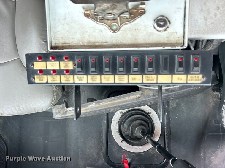 image for item EG1538 2012 Freightliner  Business Class M2 Crew Cab utility / service truck