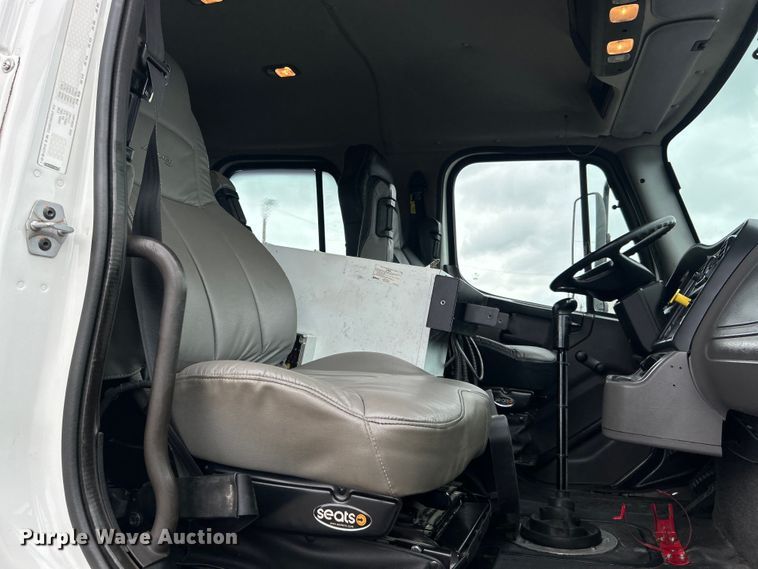 image for item EG1538 2012 Freightliner  Business Class M2 Crew Cab utility / service truck