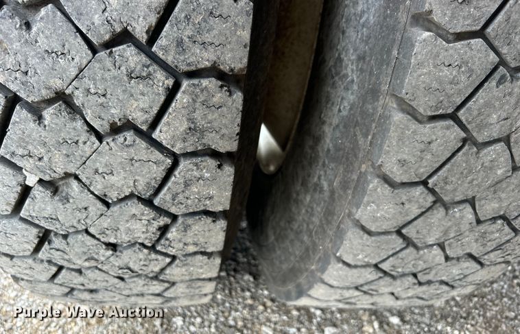 image for item EG1538 2012 Freightliner  Business Class M2 Crew Cab utility / service truck