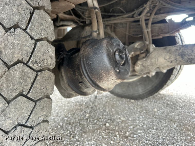 image for item EG1538 2012 Freightliner  Business Class M2 Crew Cab utility / service truck