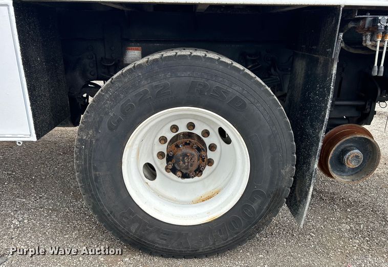 image for item EG1538 2012 Freightliner  Business Class M2 Crew Cab utility / service truck