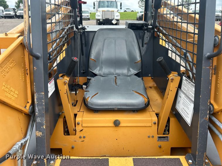 image for item EG1539 1996 Case 1845C skid steer loader