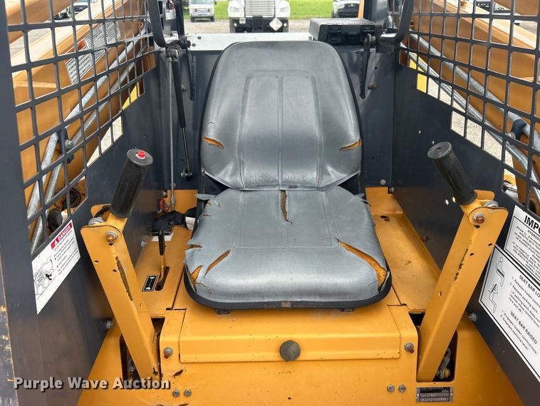 image for item EG1539 1996 Case 1845C skid steer loader