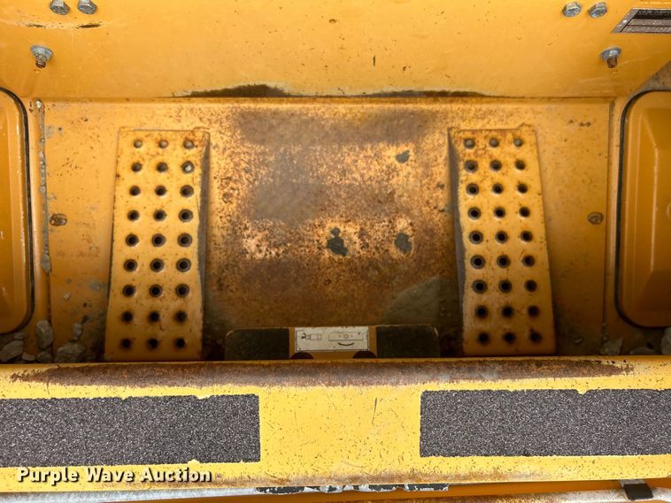 image for item EG1539 1996 Case 1845C skid steer loader