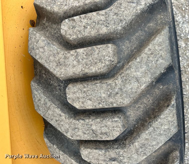 image for item EG1539 1996 Case 1845C skid steer loader