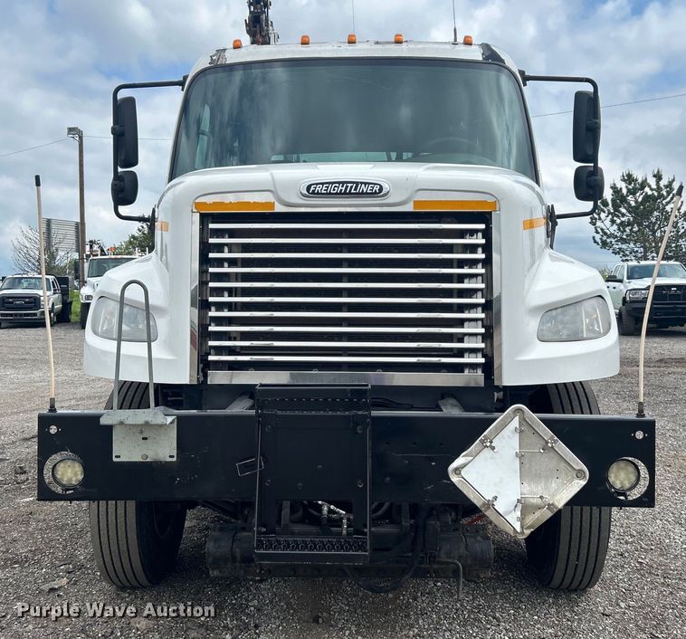 image for item EG1541 2012 Freightliner  Business Class M2 Crew Cab utility / service truck