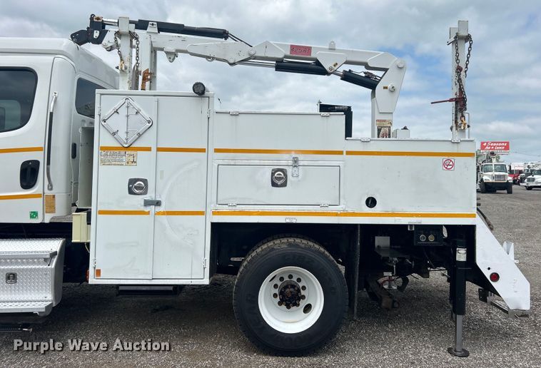 image for item EG1541 2012 Freightliner  Business Class M2 Crew Cab utility / service truck