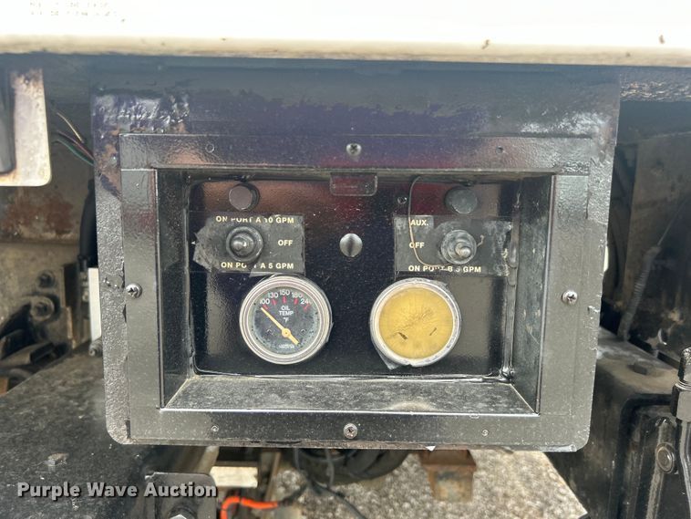 image for item EG1541 2012 Freightliner  Business Class M2 Crew Cab utility / service truck