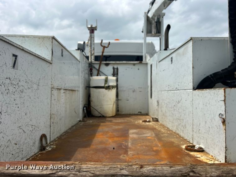 image for item EG1541 2012 Freightliner  Business Class M2 Crew Cab utility / service truck