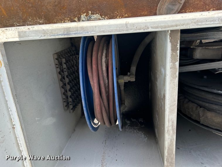 image for item EG1541 2012 Freightliner  Business Class M2 Crew Cab utility / service truck