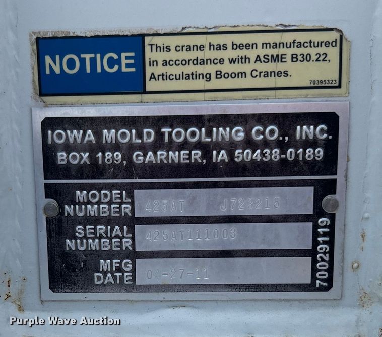 image for item EG1541 2012 Freightliner  Business Class M2 Crew Cab utility / service truck