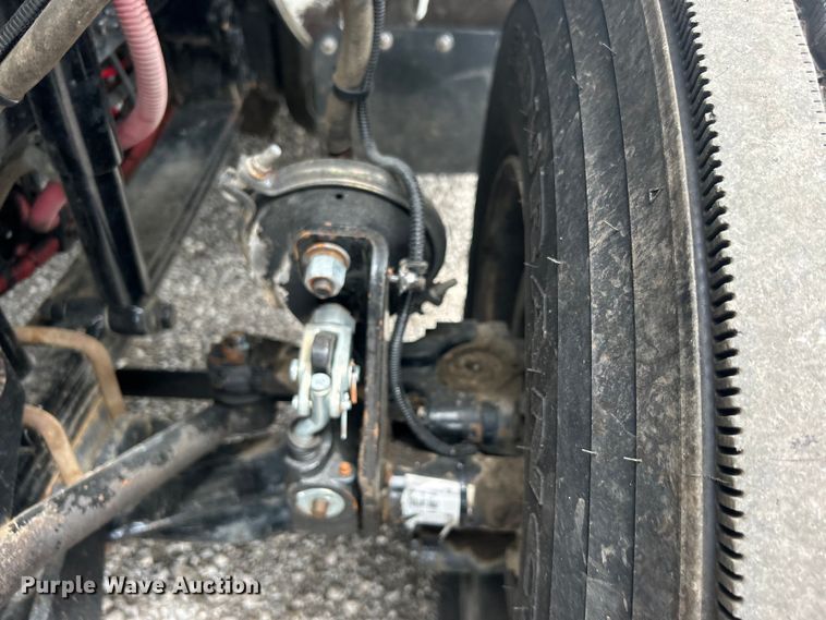 image for item EG1541 2012 Freightliner  Business Class M2 Crew Cab utility / service truck