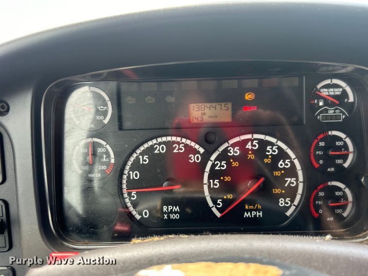 image for item EG1541 2012 Freightliner  Business Class M2 Crew Cab utility / service truck